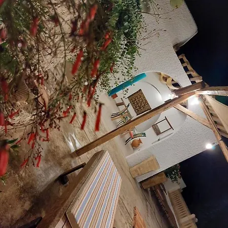 A Strapiombo Sul Mare *