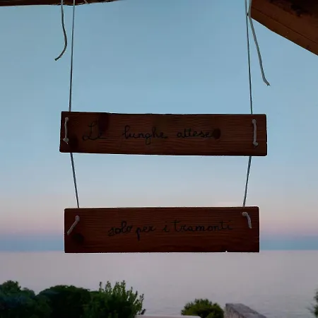 A Strapiombo Sul Mare Villa *