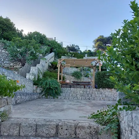A Strapiombo Sul Mare Villa Marittima