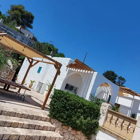 Villa A Strapiombo Sul Mare